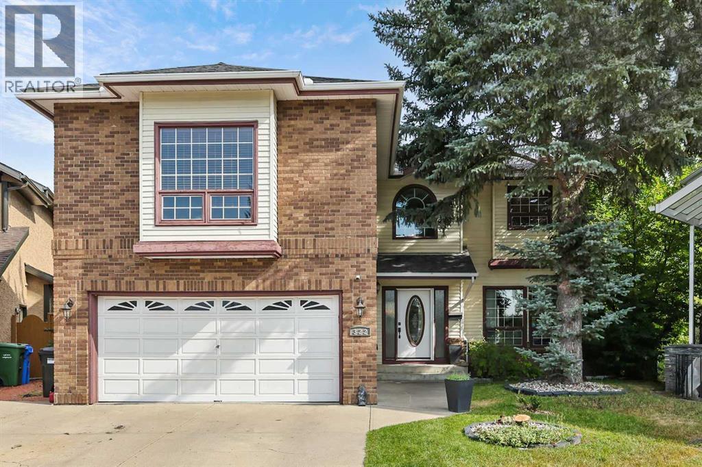 322 Douglas Woods Ct SE, Calgary, AB T2z 1L2