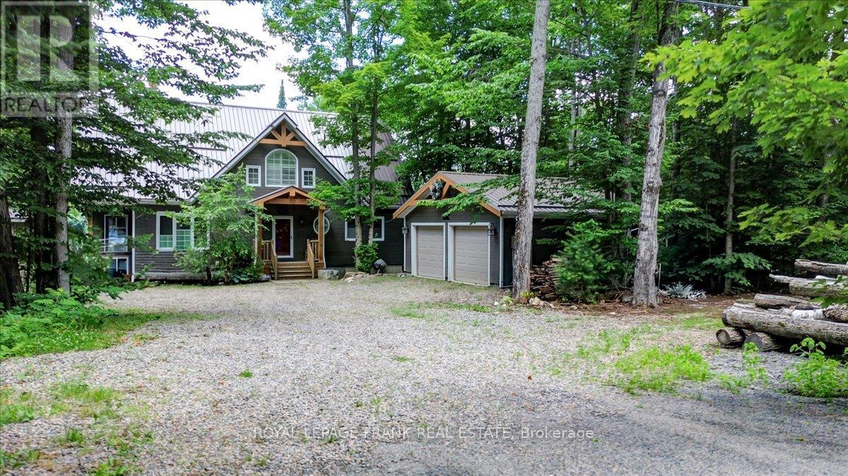 355 W Diamond Lake Rd, Hastings Highlands, ON K0L 2A0