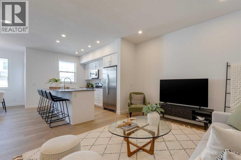 65 Belvedere Point Se Unit 303, Calgary, AB T2A 7Y9