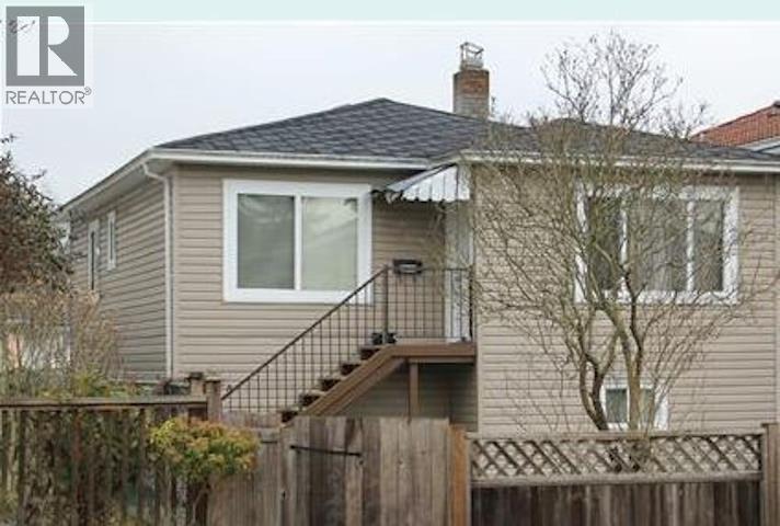 2817 Euclid Ave, Vancouver, BC V5R 5C2