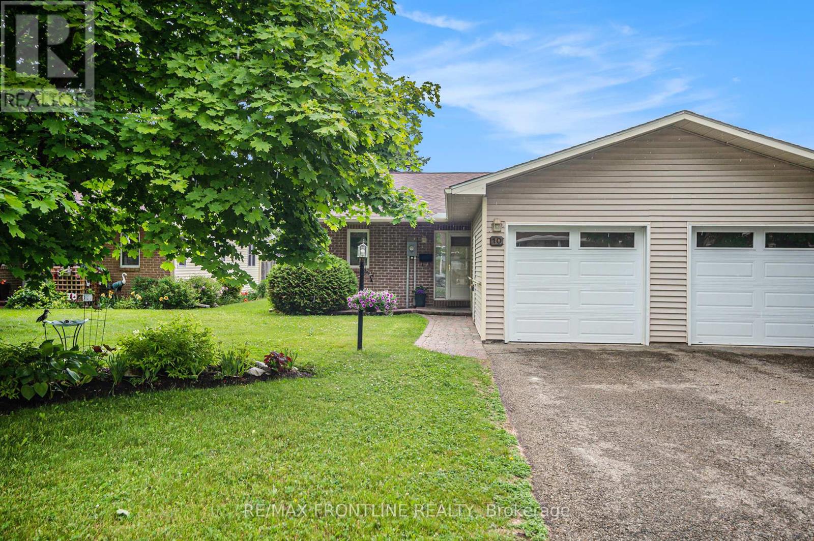 10 Bathurst Rd, Perth, ON K7H 3M5
