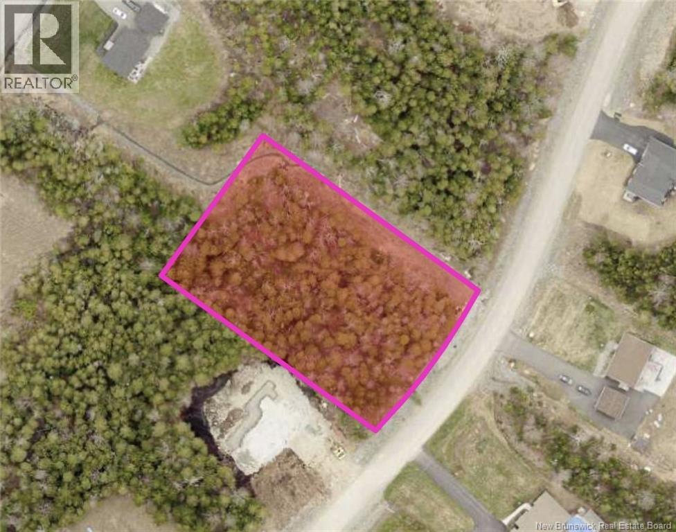 22 Featherstone Ln, Quispamsis, NB E2S 0E1
