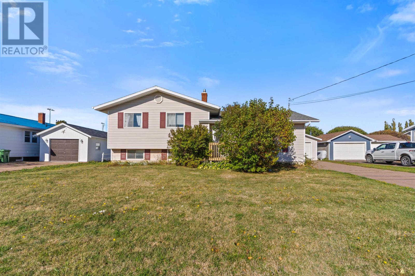 445 Myrtle St, Summerside, PE C1N 1X9
