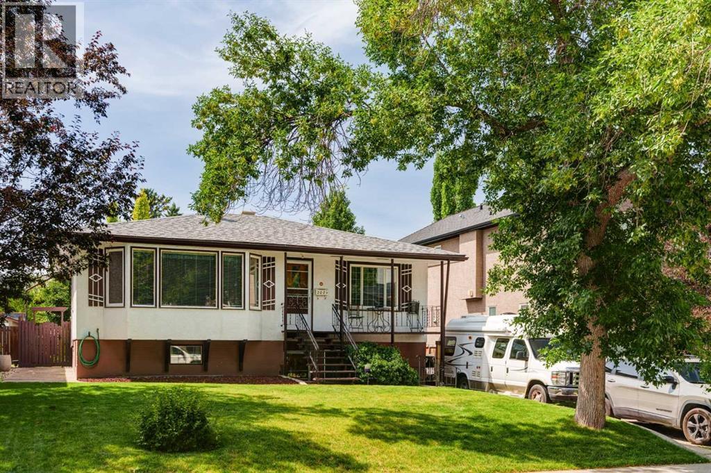 33 Street Sw Unit 2021, Calgary, AB T3E 2S7