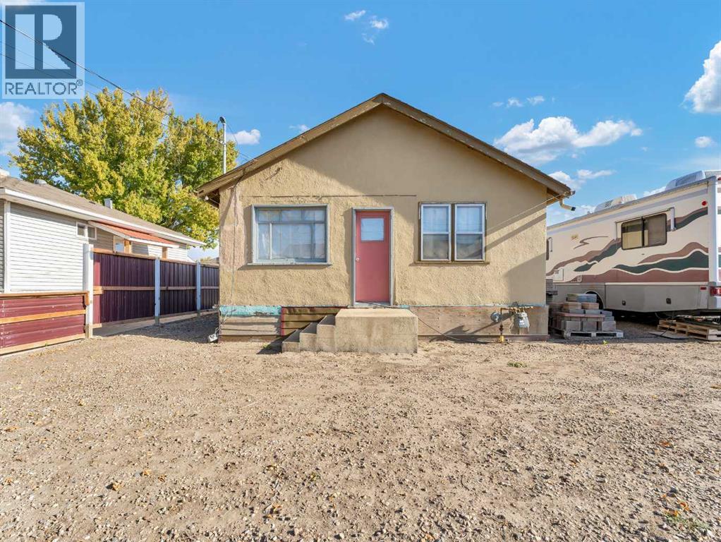 640 Pottery St SE, Medicine Hat, AB T1A 7G2