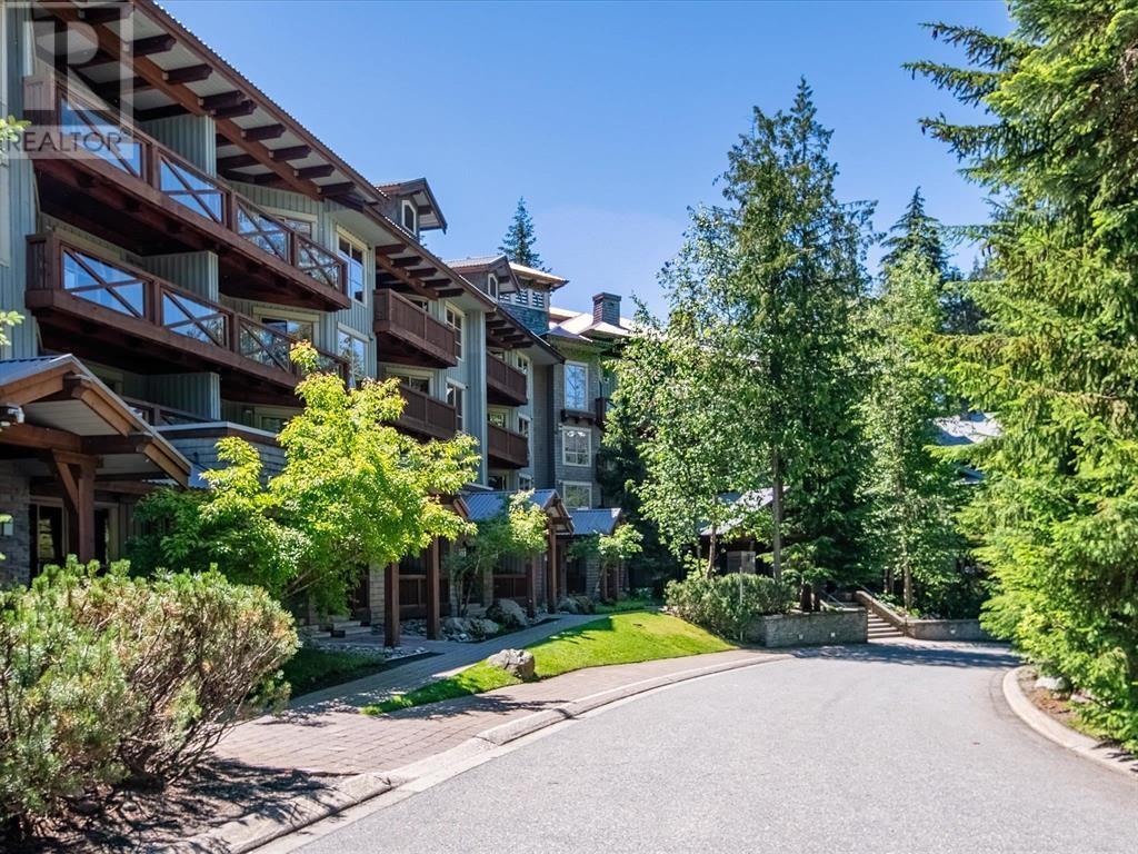 215 G3 4653 Blackcomb Way, Whistler, BC V8E 0Y9
