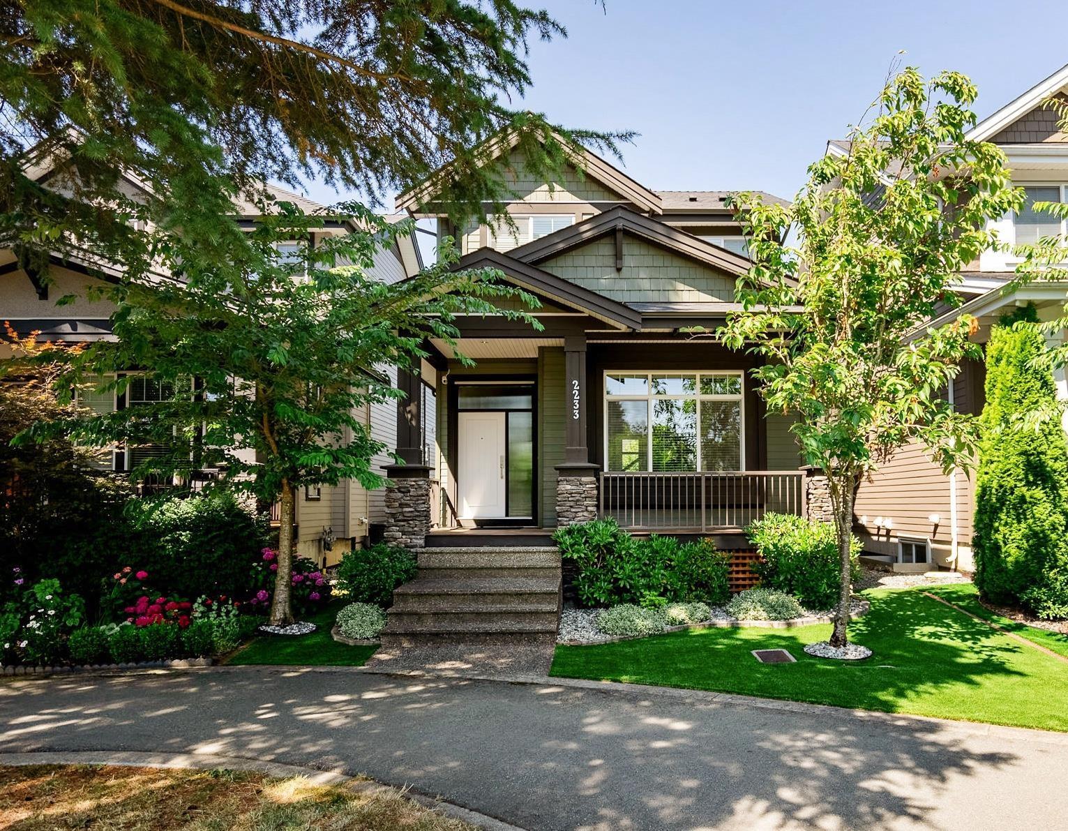 168 Street Unit 2233, Surrey, BC V3Z 0M3