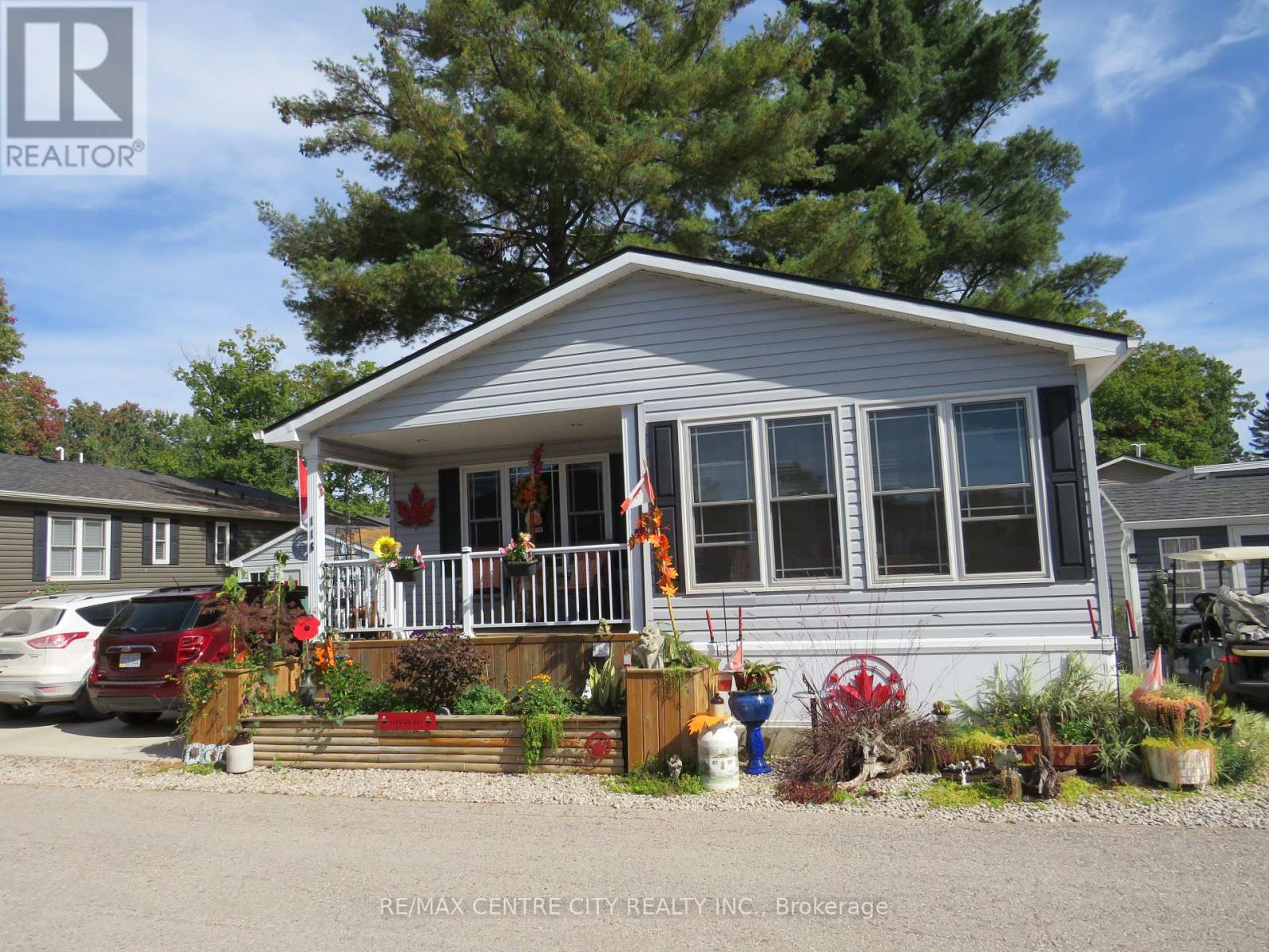 116 22790 Amiens Rd, Middlesex Centre, ON N0L 1W0