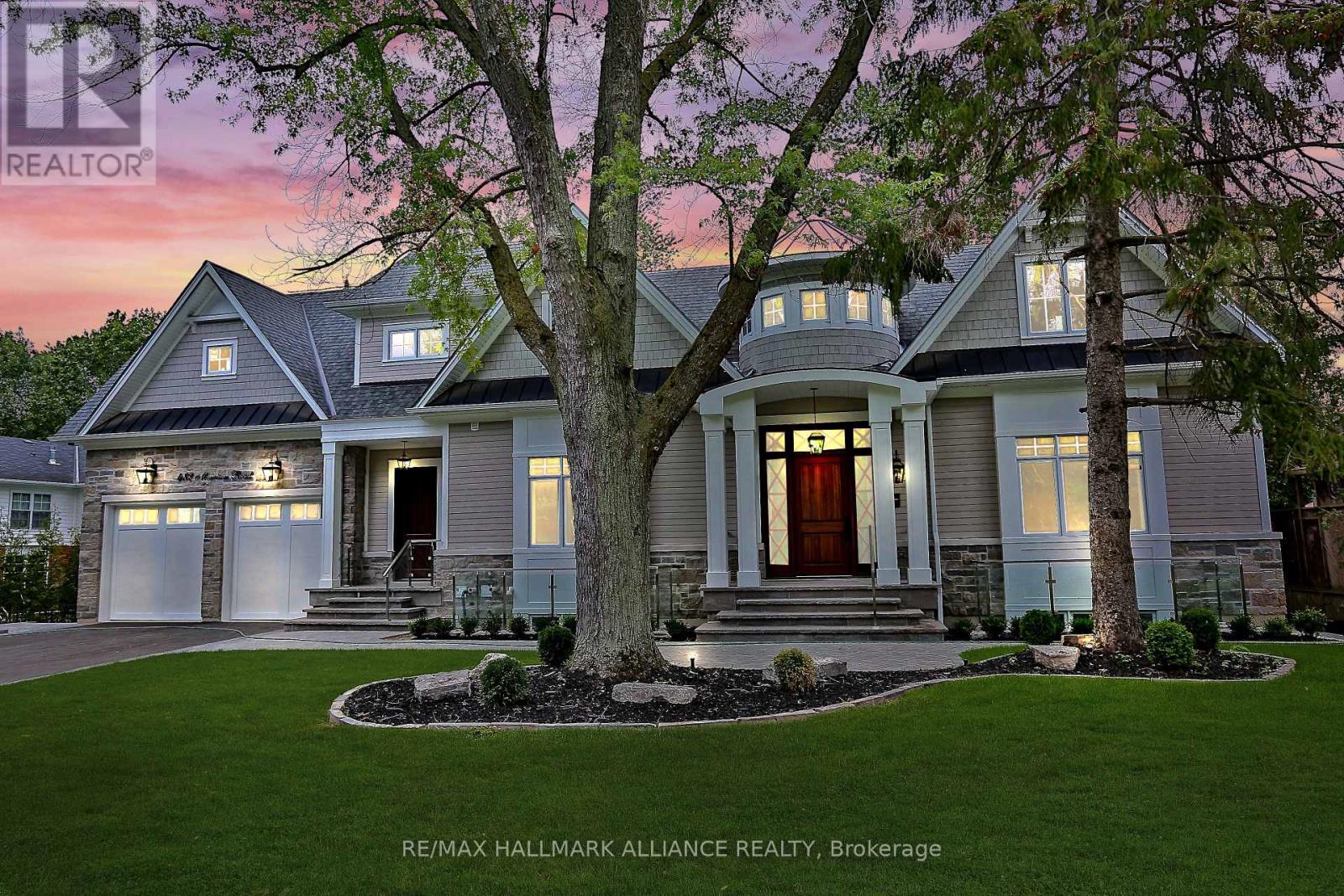 482 Morrison Rd, Oakville, ON L6J 4K5