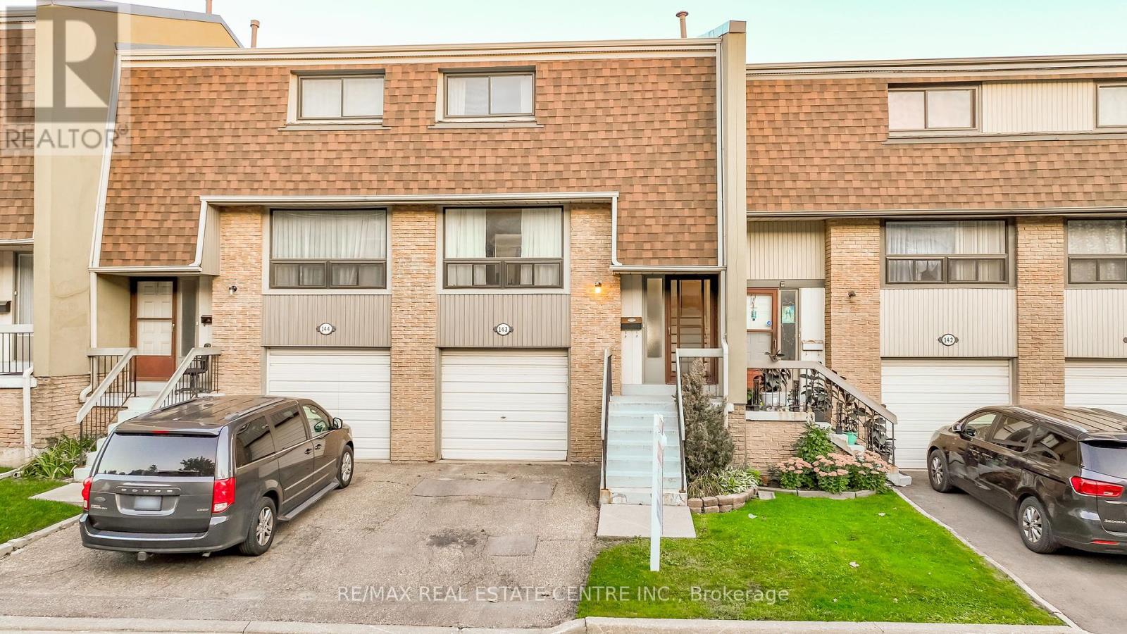 143 143 Ashton Cres, Brampton, ON L6S 3J9