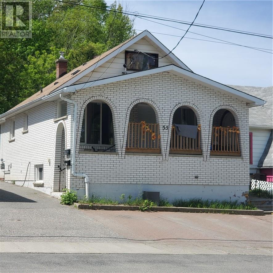 55 Alder St, Sudbury, ON P3C 4J9