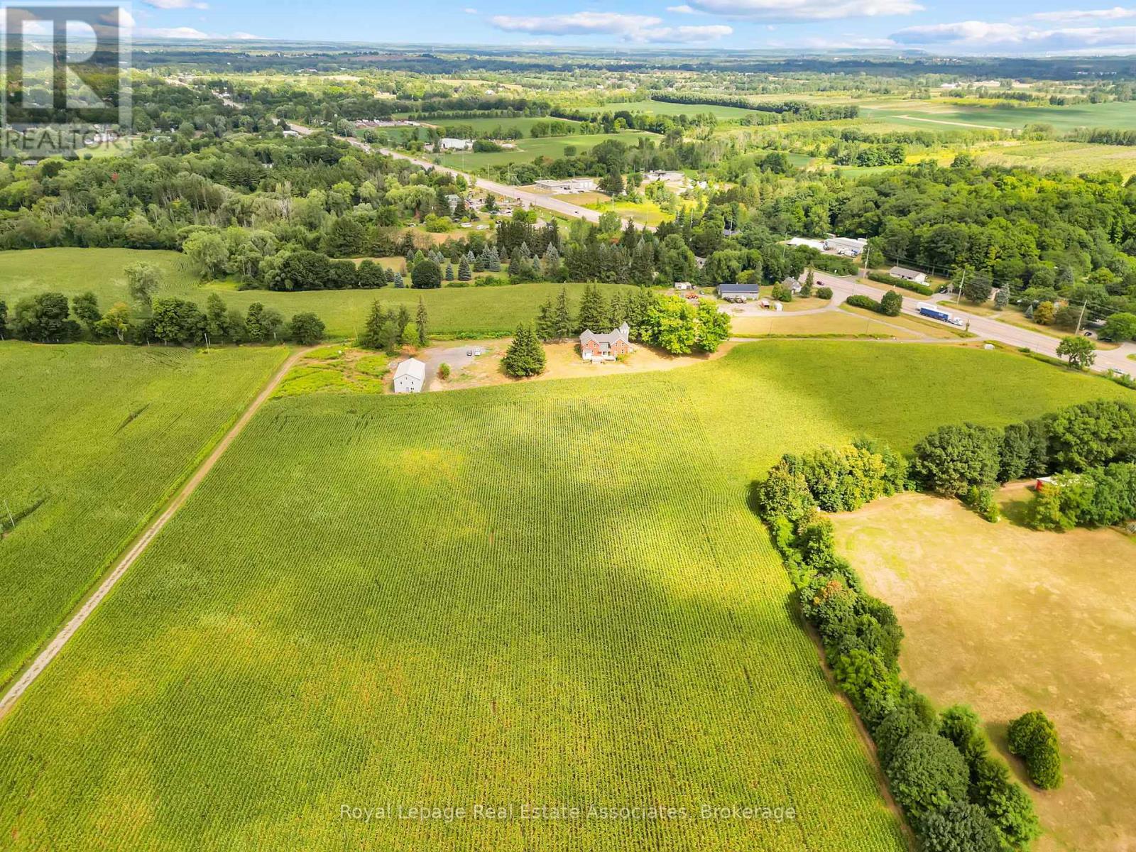 783 Highway 6 N, Hamilton, ON L8N 2Z7