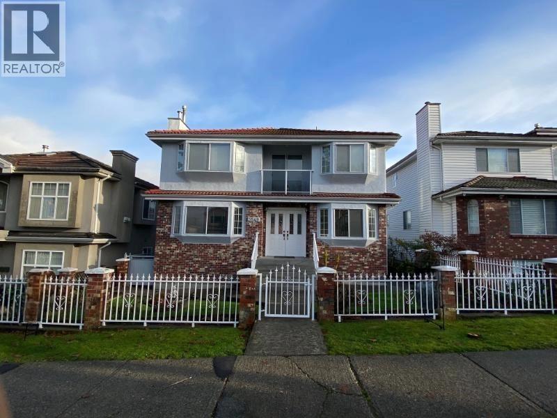 3549 Anzio Dr, Vancouver, BC V5M 4E2