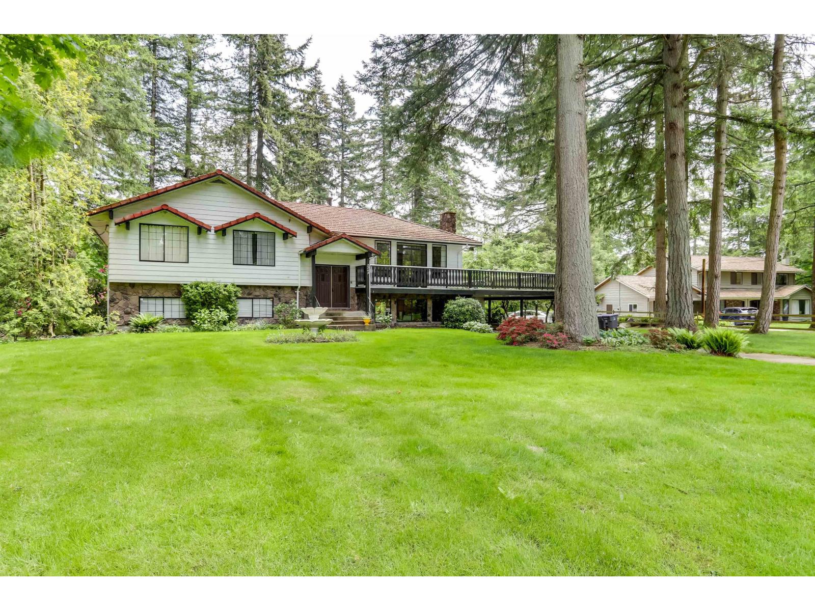 173 Street Unit 2242, Surrey, BC V3Z 9Z7