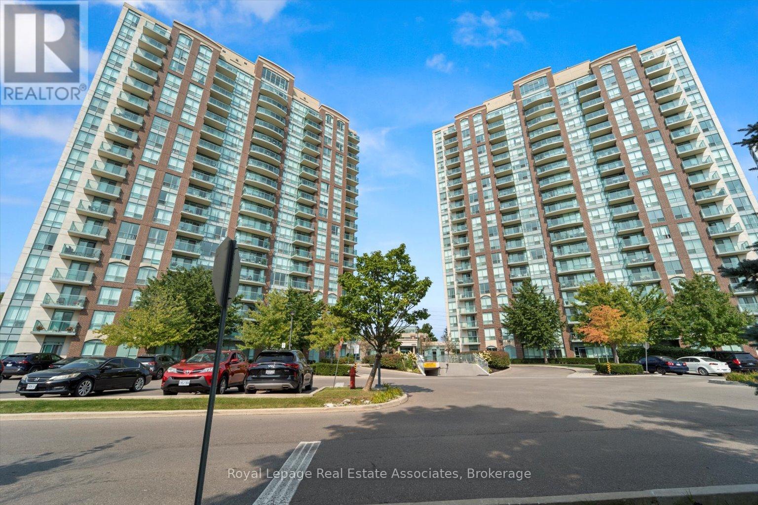 401 4879 Kimbermount Ave, Mississauga, ON L5M 7R9