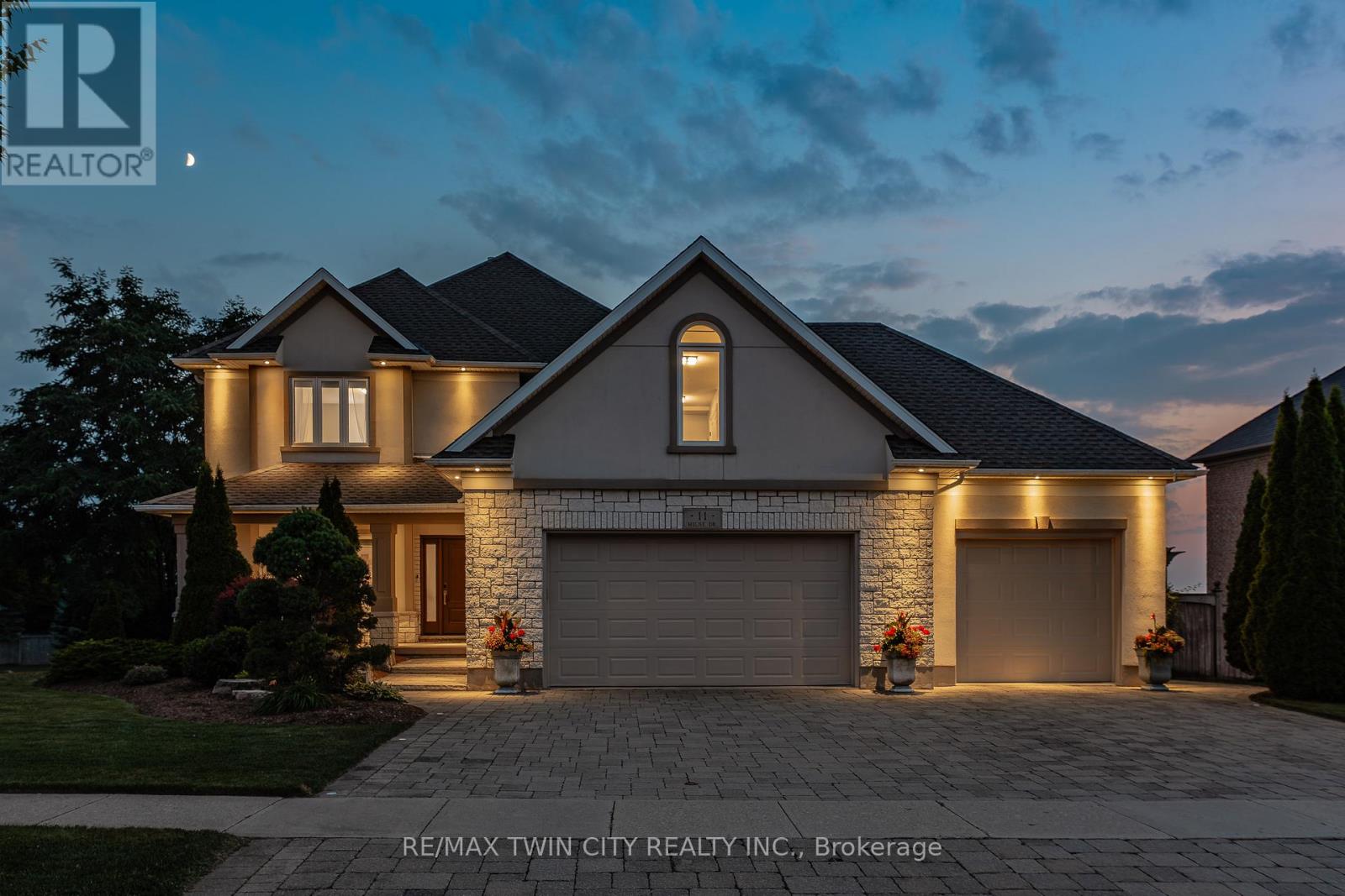 11 Milne Dr, Wilmot, ON N0B 2H0