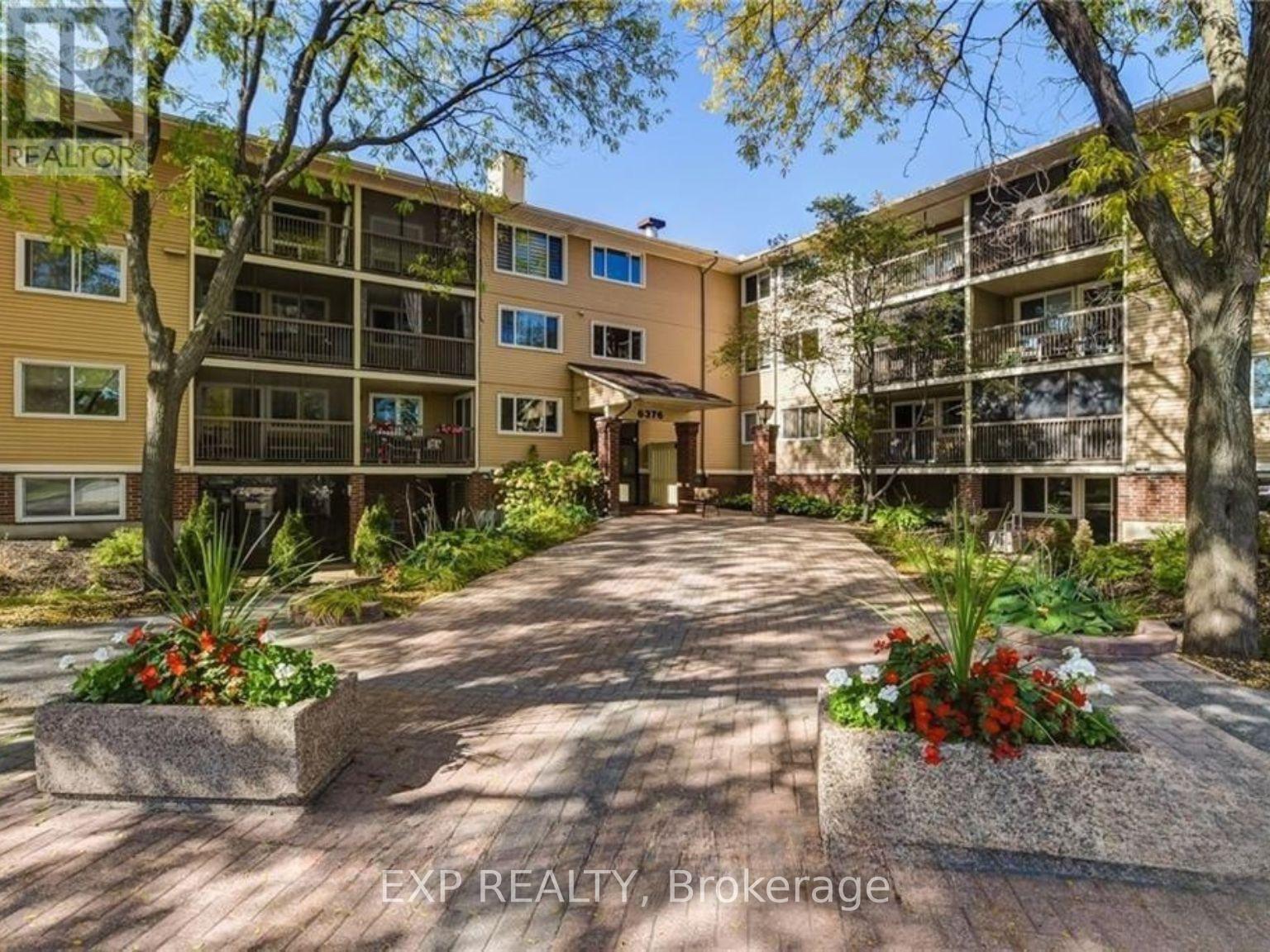 306 6376 Bilberry Dr, Ottawa, ON K1C 4P8