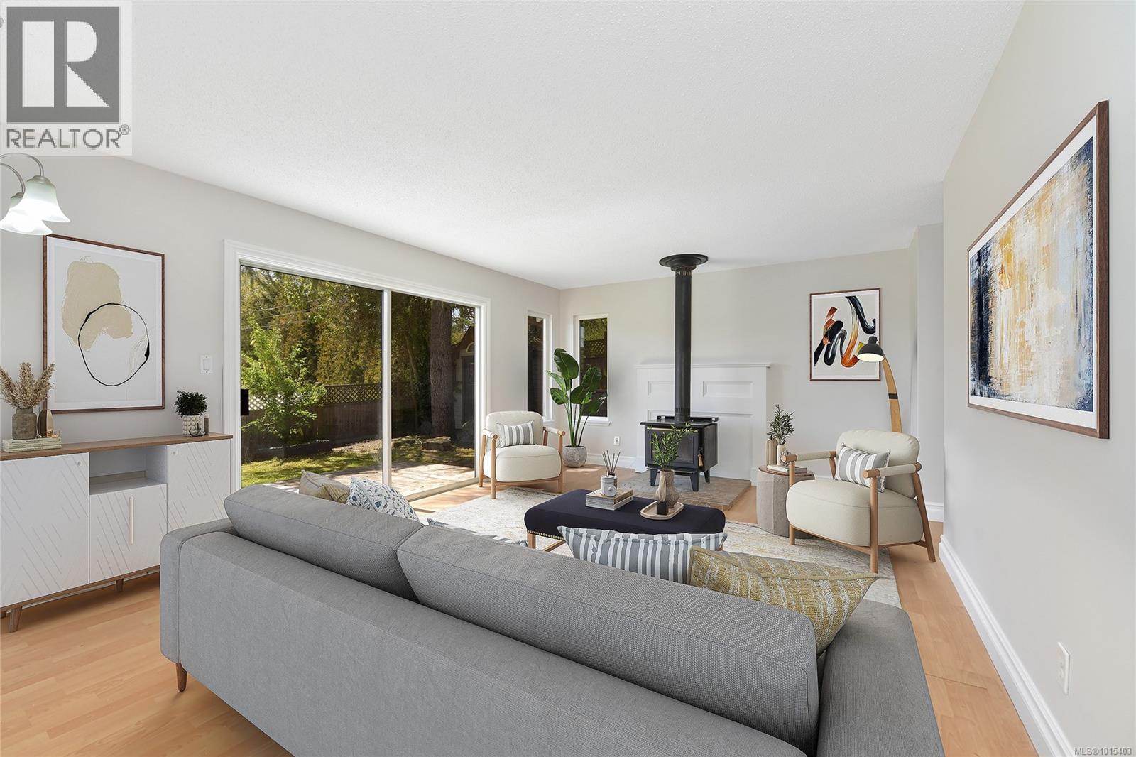 1199 Glen Tara Ln, Saanich, BC V8Z 6Z4