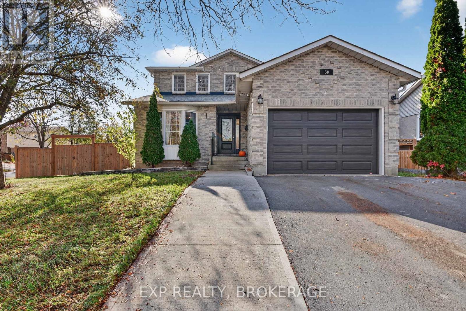 50 Chartwell Cres, Kingston, ON K7K 6P3