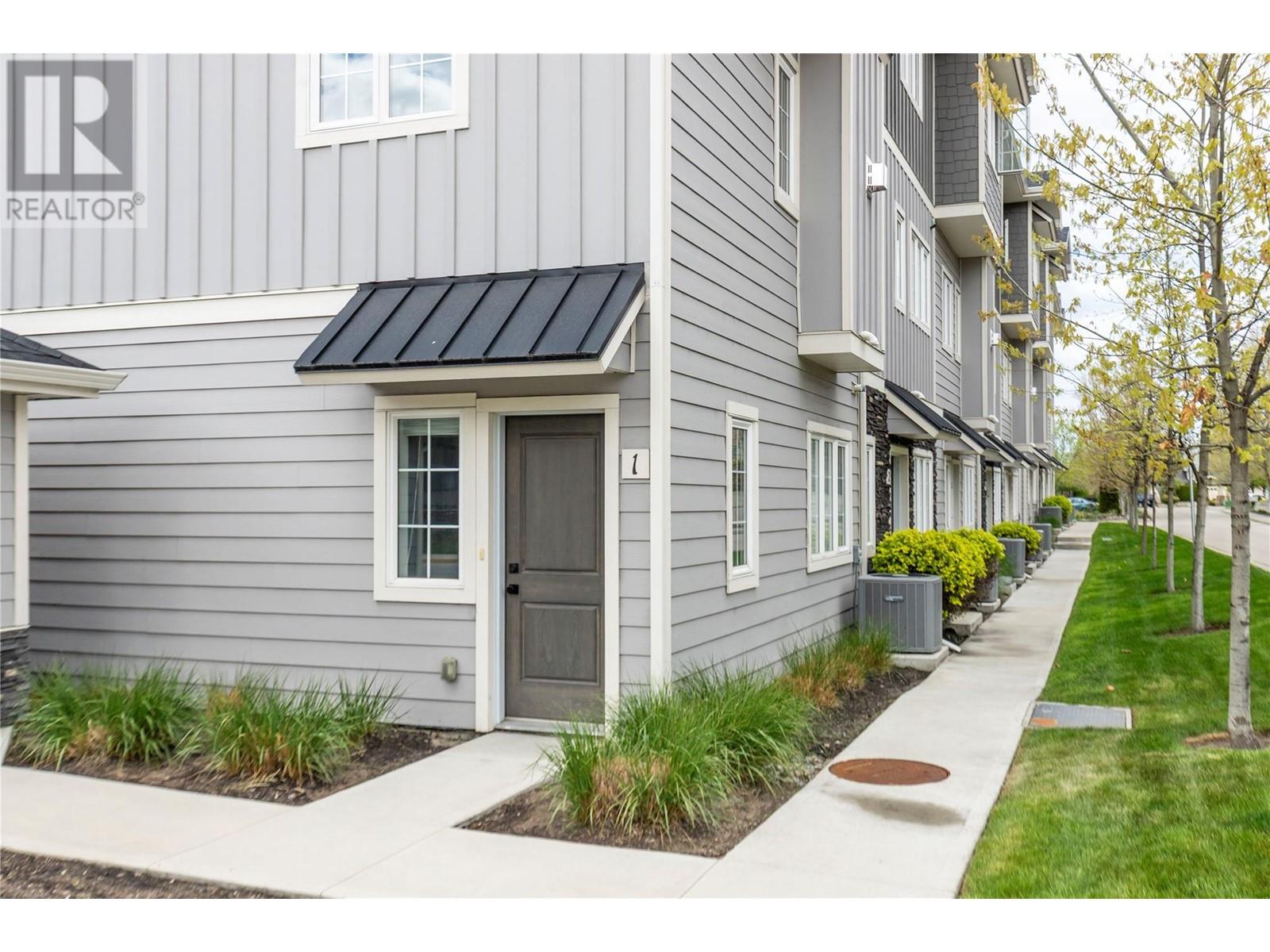 644 Lequime Road Unit 1, Kelowna, BC V1W 1A4