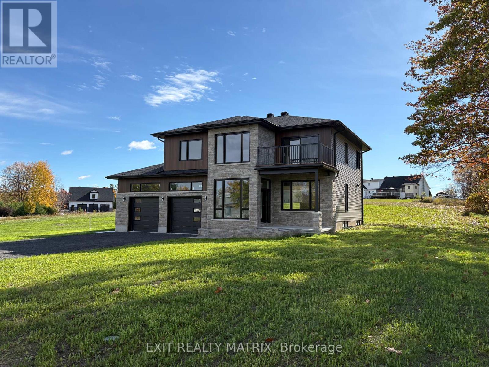 170 Gascon St E, Alfred and Plantagenet, ON K0B 1J0