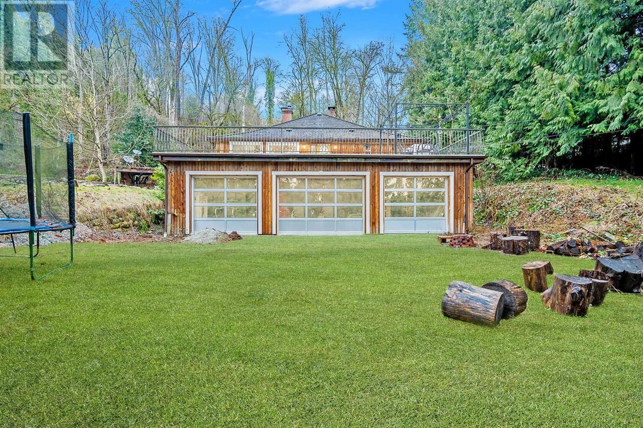 25745 Lougheed Hwy, Maple Ridge, BC V2W 1M3