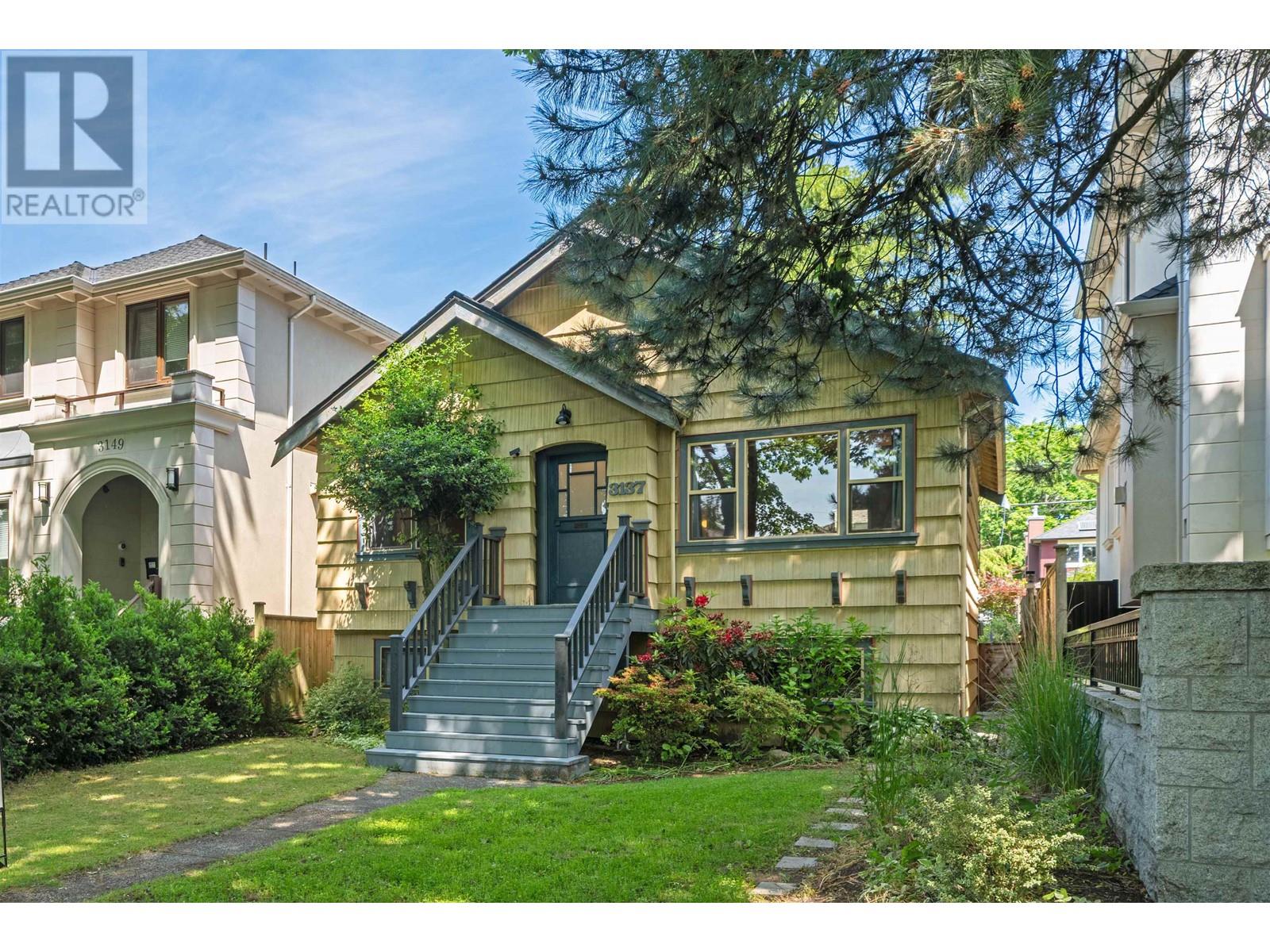 3137 W 28th Ave, Vancouver, BC V6L 1X4