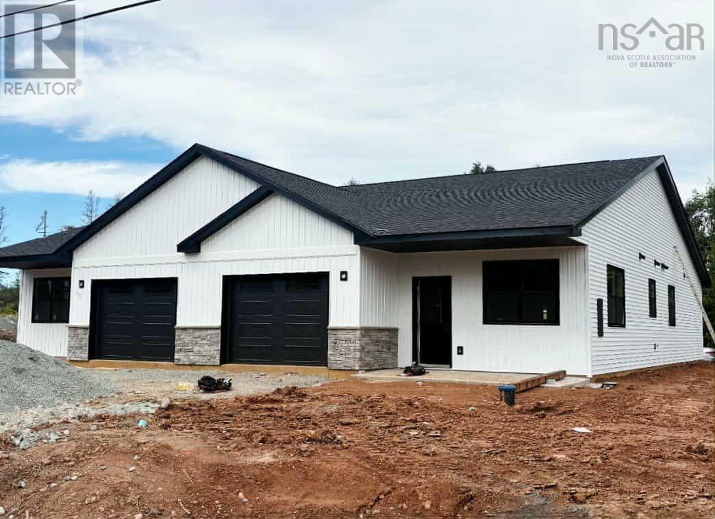 16 Wild Rose Dr, East Mountain, NS B6L 2N3