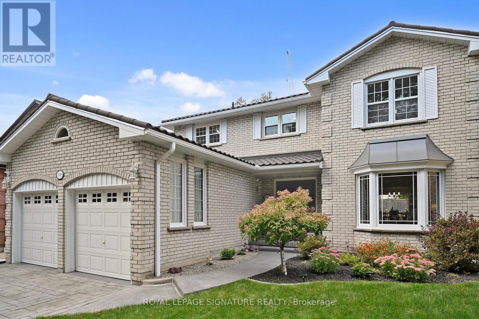1729 Pengilley Pl, Mississauga Clarkson, ON L5J 4R8