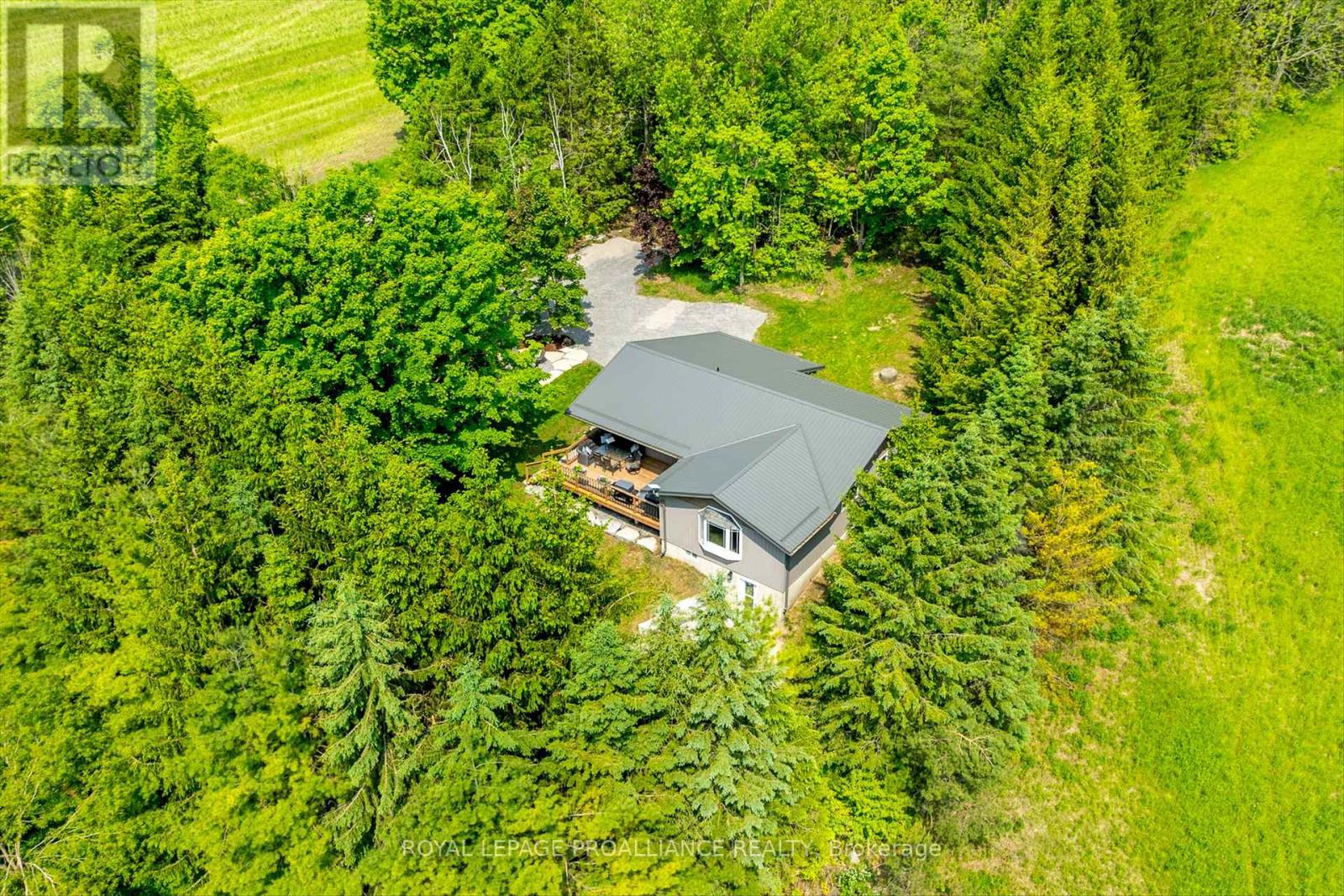 4045 Bowman Rd, Hamilton, ON K9A 4J9