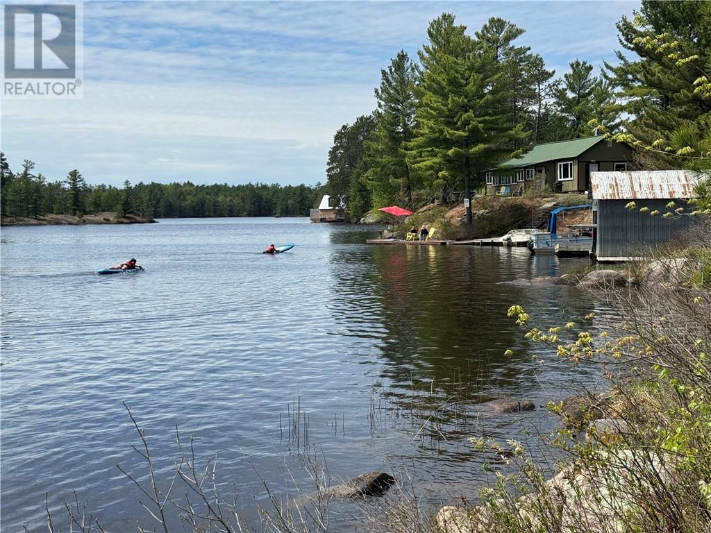 1 Island A Lake Nipissing, St.-Charles, ON P0M 2W0
