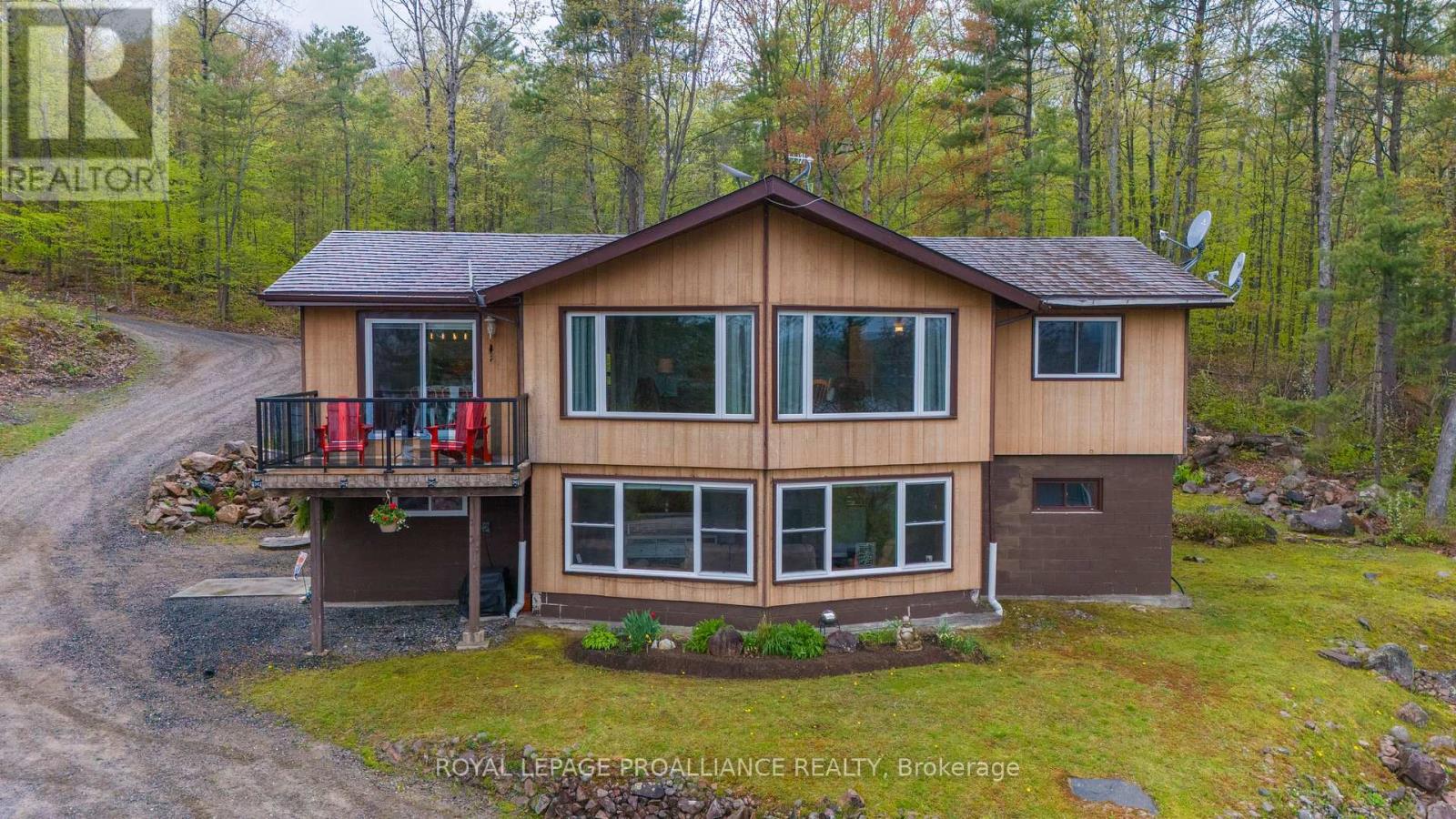 17206 Highway 41, Addington Highlands, ON K0H 1K0