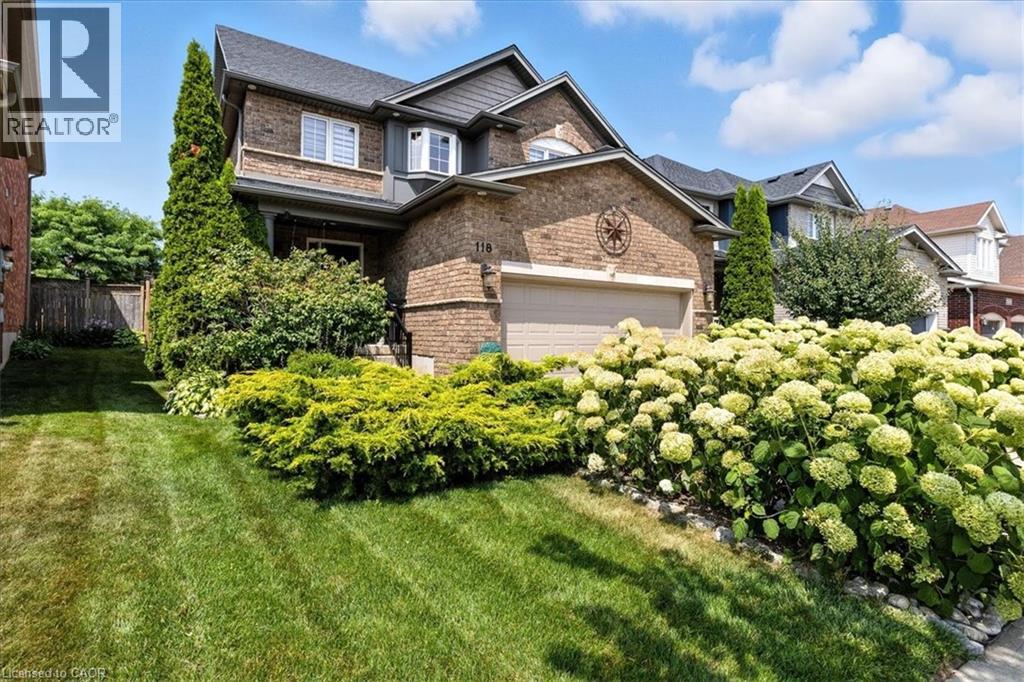 118 Banffshire St, Kitchener, ON N2R 1X1