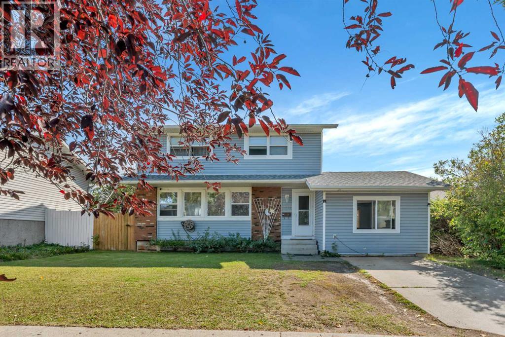 4771 Rundlehorn Dr NE, Calgary, AB T1Y 2V6