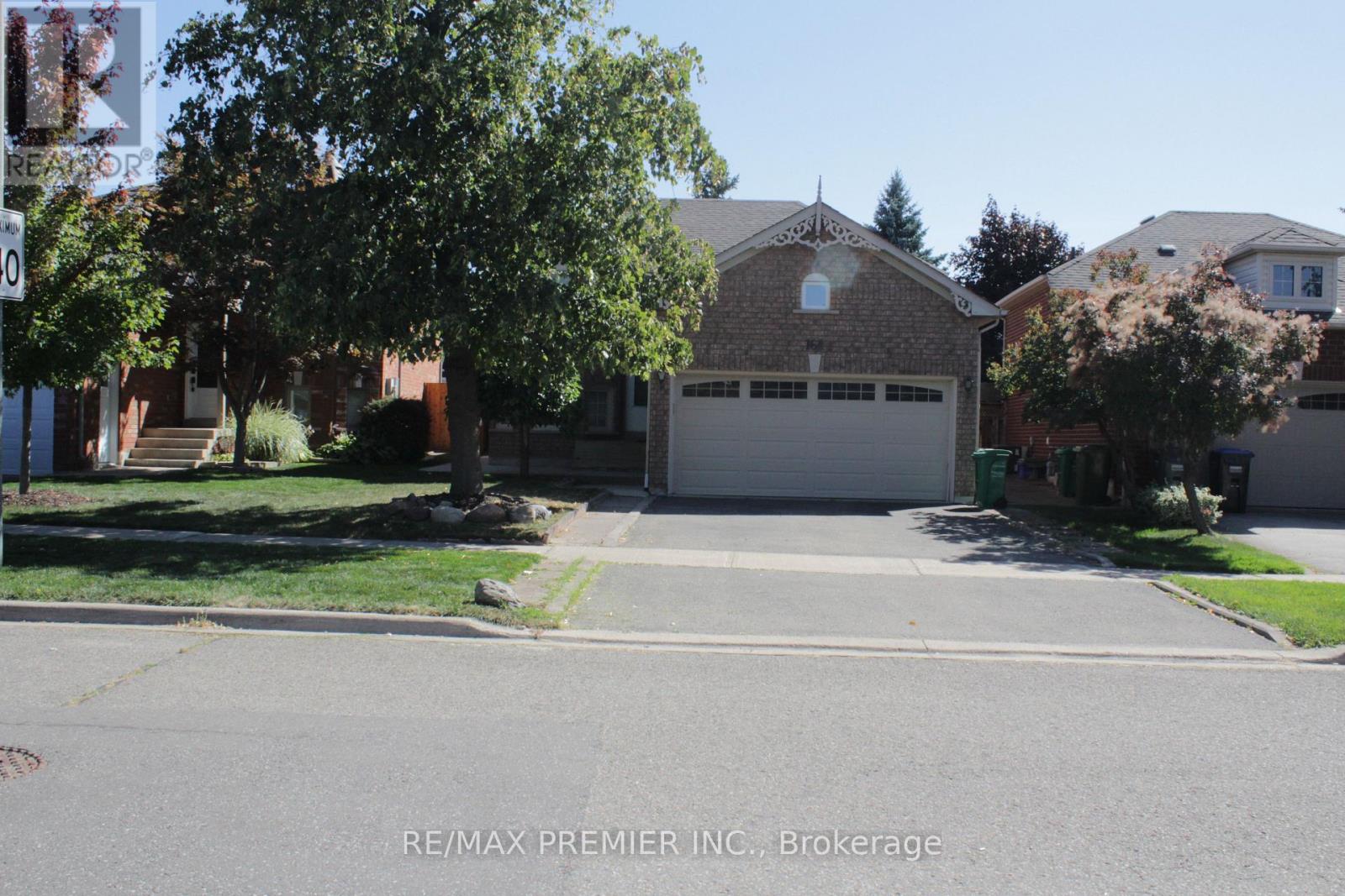 164 Royal Valley Dr, Caledon, ON L7C 1B7