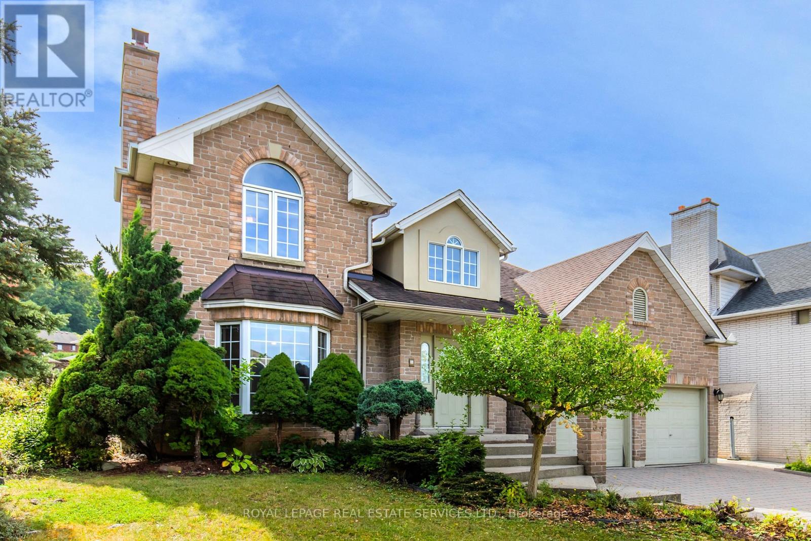 57 Orr Cres, Hamilton Stoney Creek, ON L8G 5C5