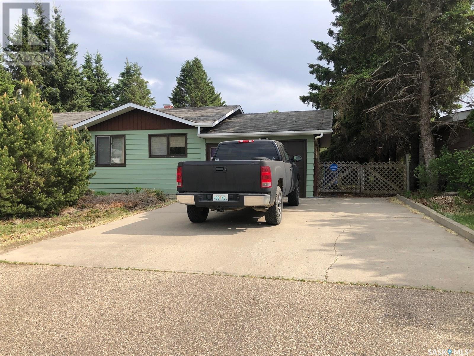 226 Saskatchewan St E, Kamsack, SK S0A 1S0