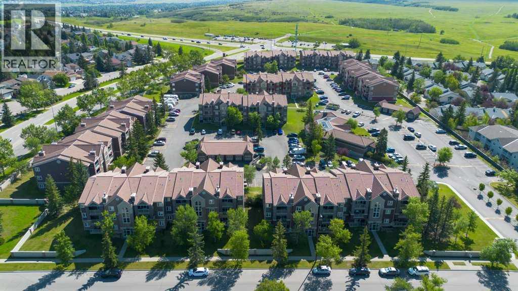 3212 Edenwold Heights Nw Unit 12, Calgary, AB T3A 3Y8