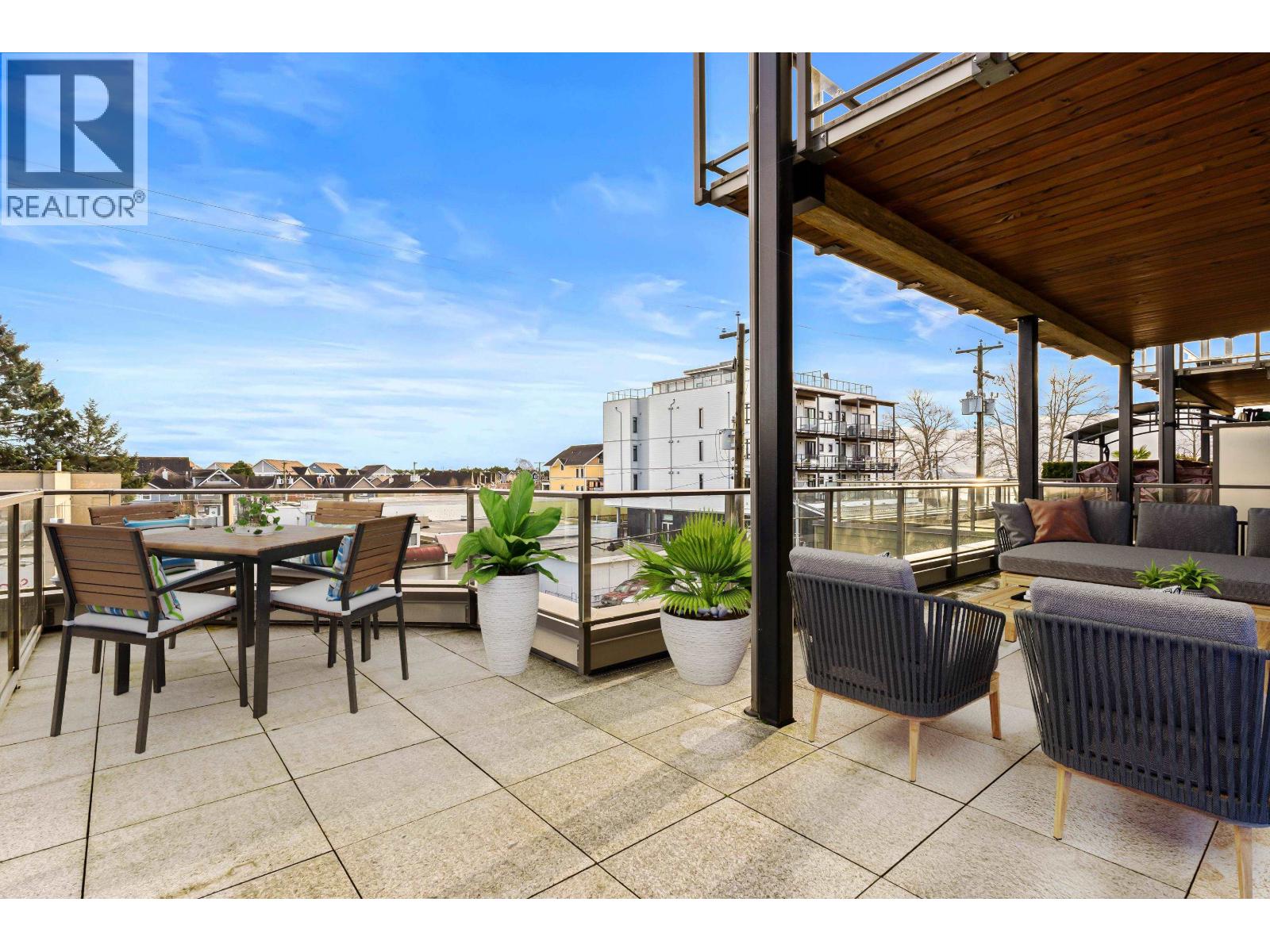 6168 London Road Unit 210, Richmond, BC V7E 0C1