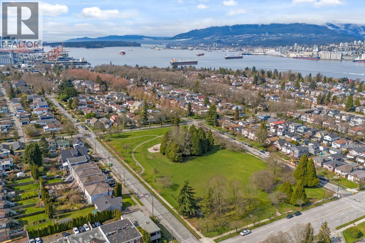 2880 Oxford St, Vancouver, BC V5K 1N6