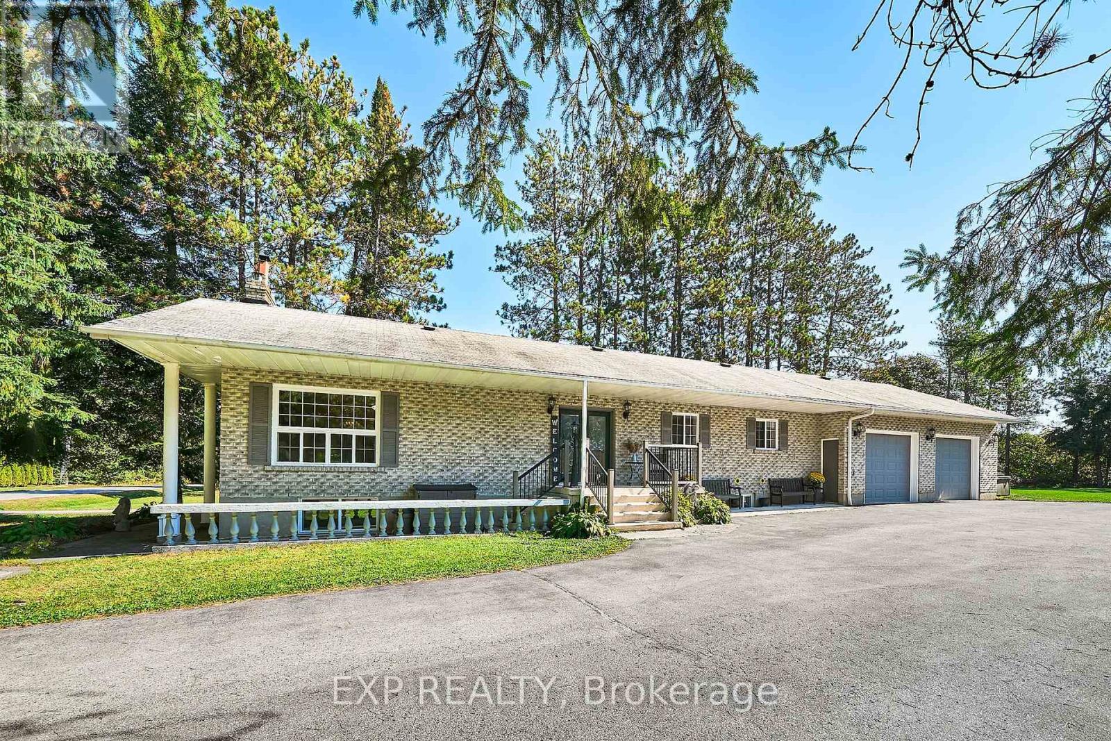 9 Hilda Ave, Uxbridge, ON L9P 1R2