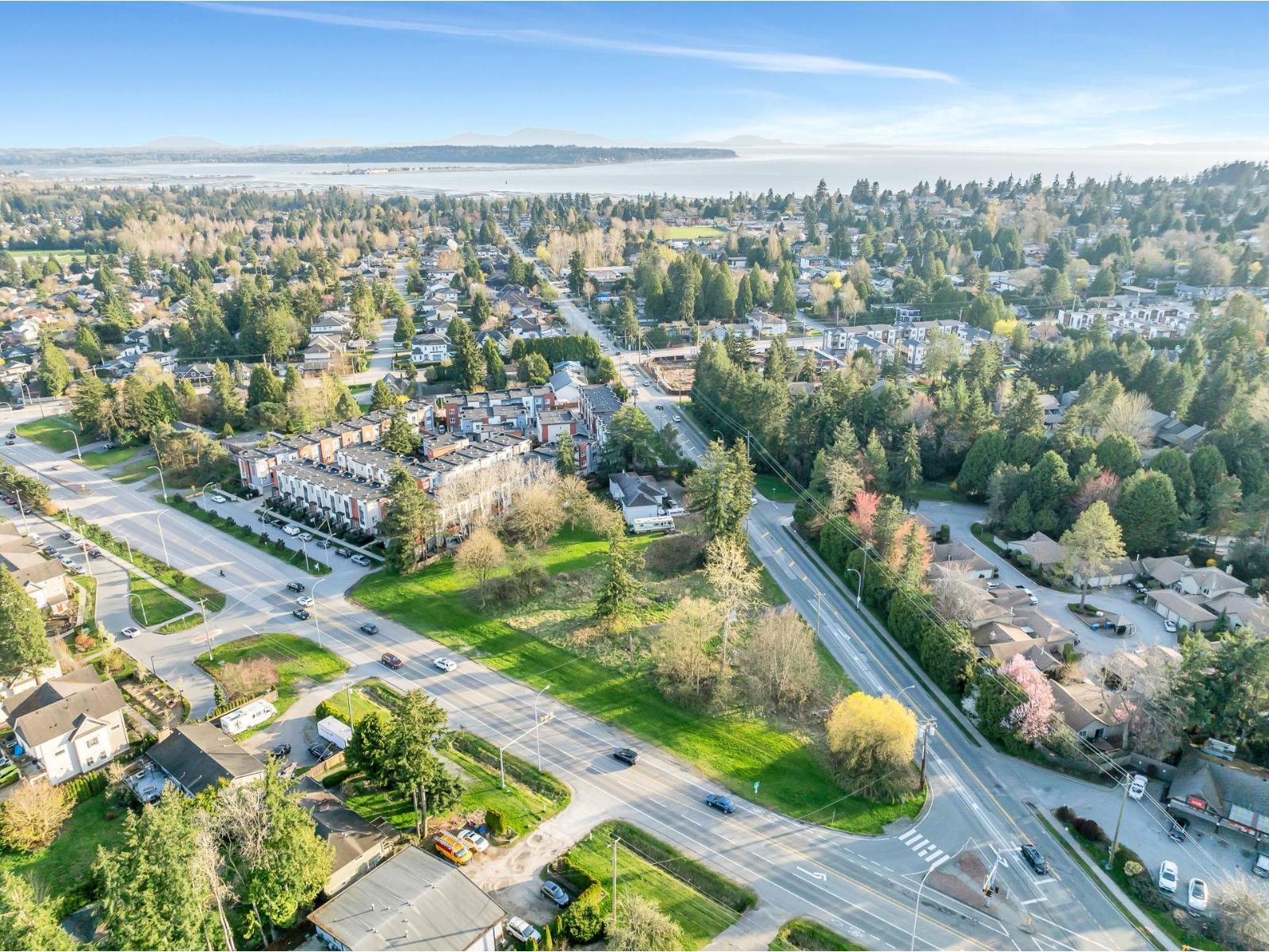 160 Street Unit 1704, Surrey, BC V4A 4X2