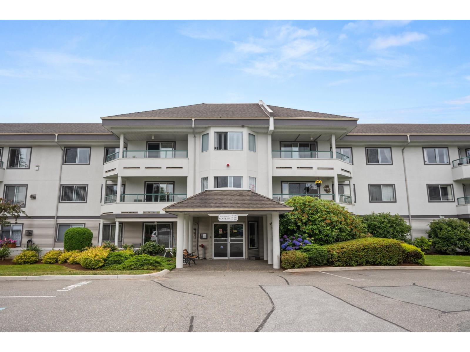 2451 Gladwin Road Unit 226, Abbotsford, BC V2T 3N8