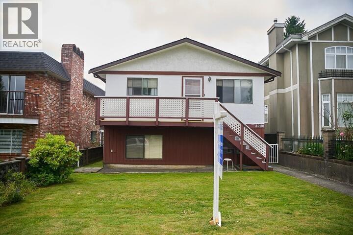 4240 Dundas St, Burnaby, BC V5C 1B1