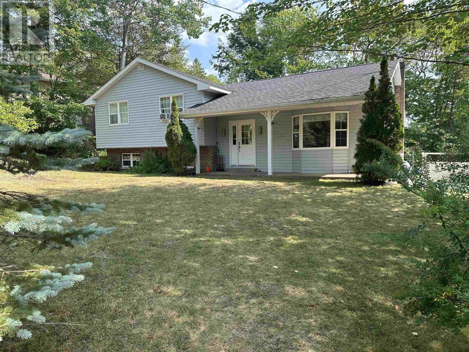 240 Lesley St, Hilden, NS B0N 1C0
