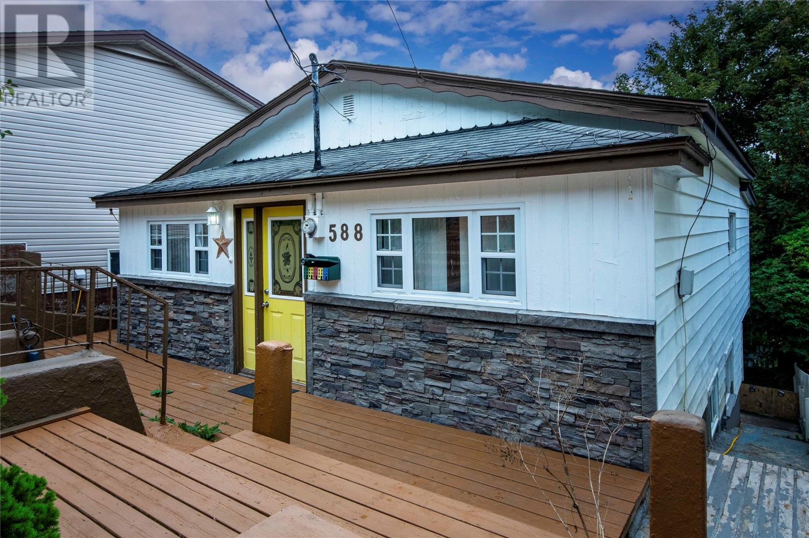 588 Southside Rd, St. John's, NL A1E 1A5