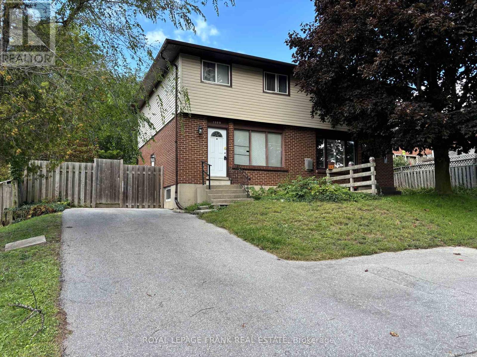 1098 Milne Dr, Kincardine, ON N2Z 1X4