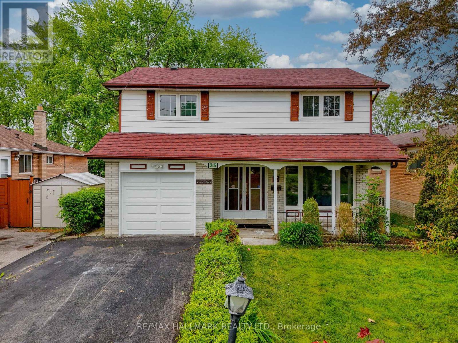 35 Rowallan Dr, Toronto, ON M1E 2Y5