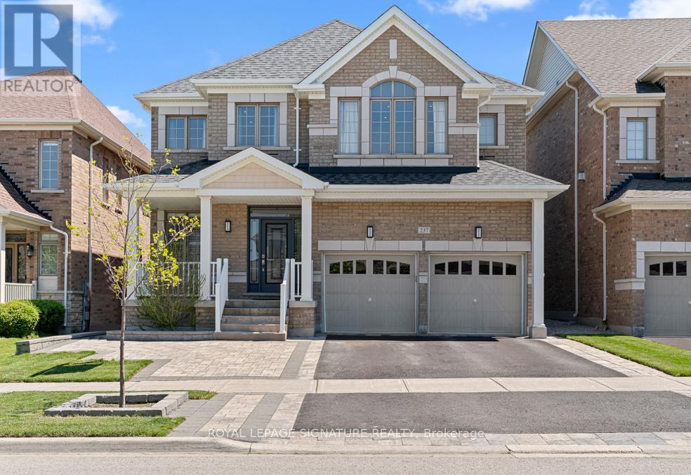 237 William Graham Dr, Aurora, ON L4G 0W4