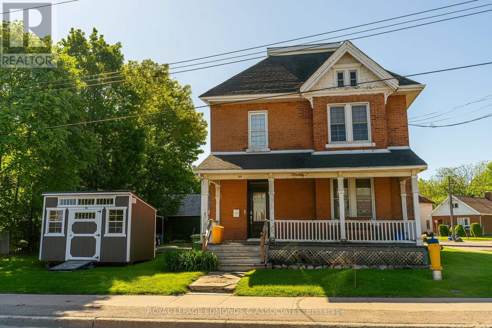 281 Trafalgar Rd, Pembroke, ON K8A 5A6